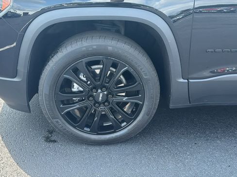 Certified 2023 GMC Acadia SLT w/ Elevation Edition AWD/4WD image 35