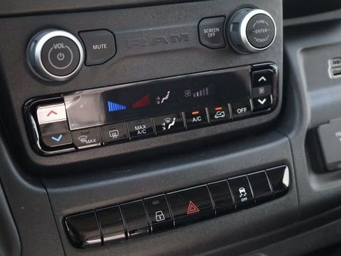 New 2025 RAM ProMaster 2500 w/ Convenience Group image 16