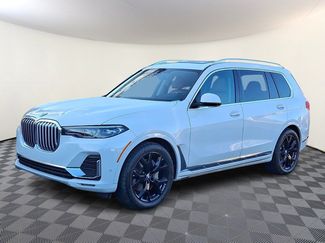 Used 2020 BMW X7 xDrive40i w/ Premium Package video 1