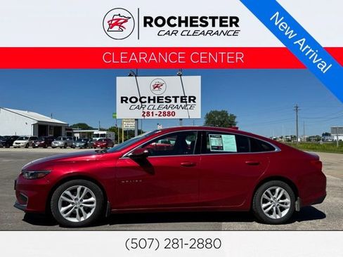 Used 2016 Chevrolet Malibu LT FWD image 1