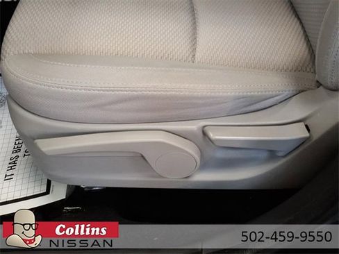 Used 2014 Subaru Forester 2.5i image 13