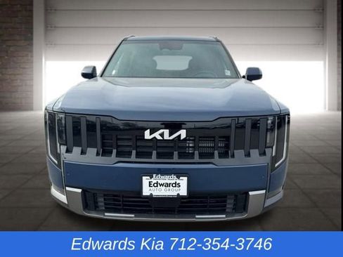 New 2027 Kia Telluride S image 2