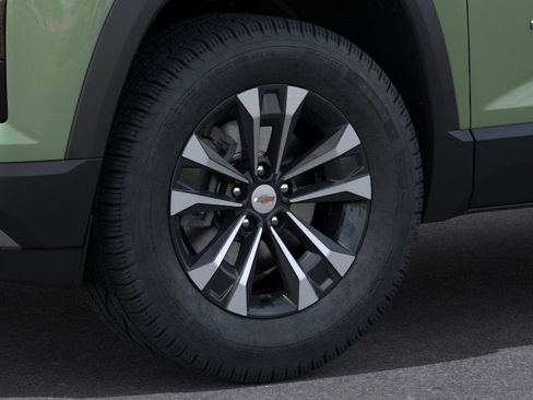 New 2026 Chevrolet Equinox LT w/ Convenience Package II image 9