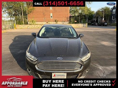 Used 2015 Ford Fusion SE w/ Equipment Group 202A image 8