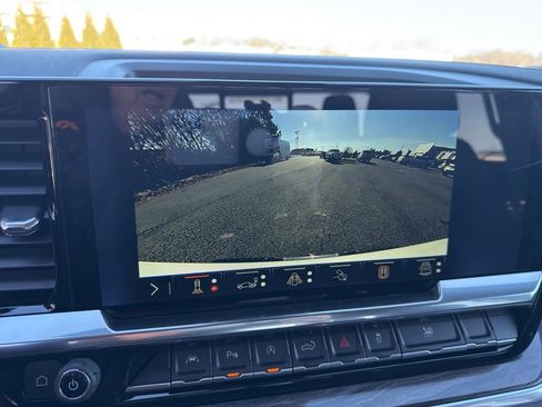 New 2026 Chevrolet Silverado 1500 LTZ w/ LTZ Convenience Package II image 12