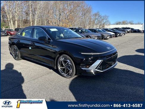New 2026 Hyundai Sonata SEL image 1