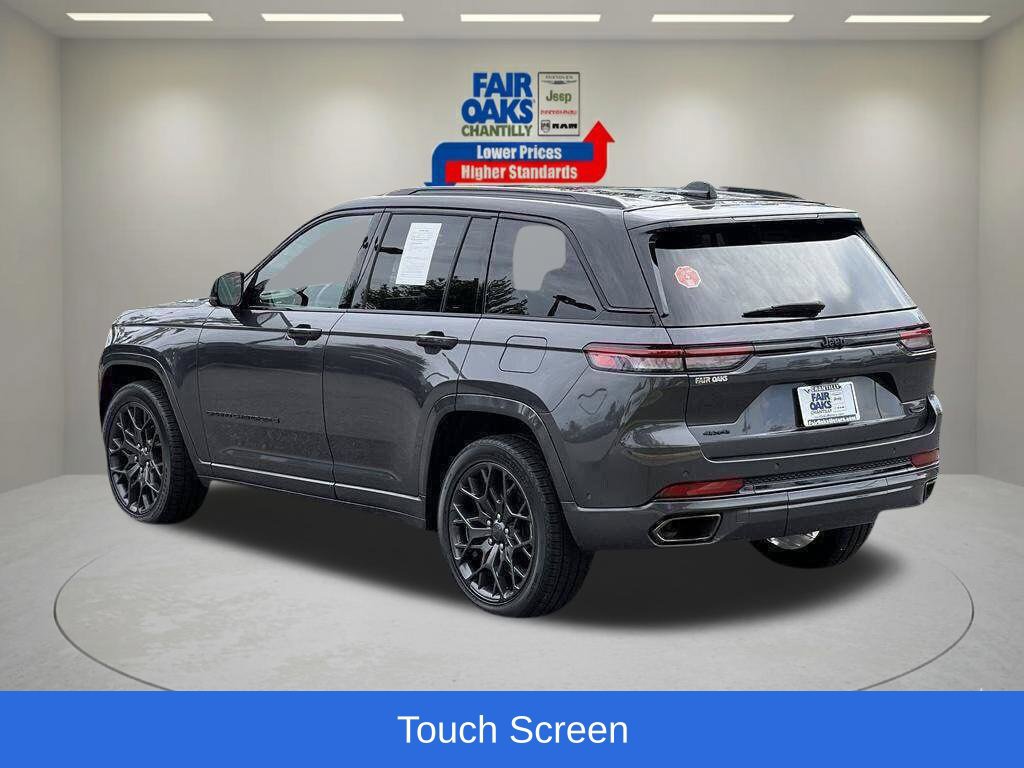 Certified 2025 Jeep Grand Cherokee Summit w/ Obsidian Package AWD/4WD image 10