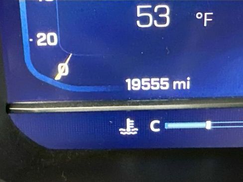 Used 2023 Chevrolet Silverado 1500 LT image 14