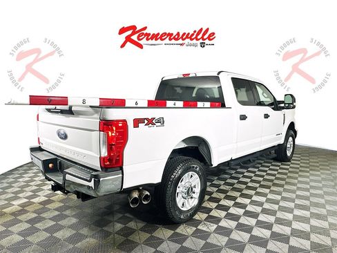 Used 2019 Ford F250 XLT w/ XLT Value Package image 7