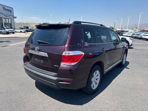 Used 2012 Toyota Highlander SE w/ Tow Pkg AWD/4WD image 7
