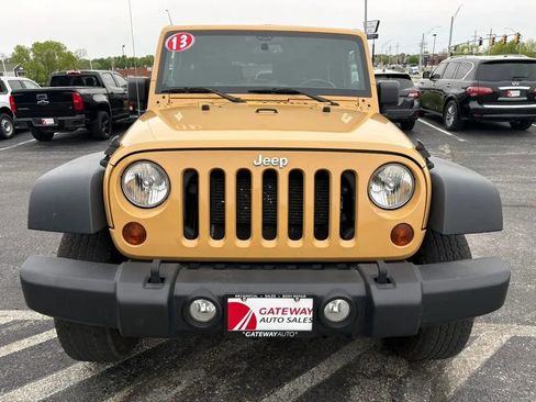 Used 2013 Jeep Wrangler Sport AWD/4WD image 8