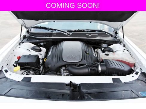 Used 2023 Dodge Challenger R/T w/ Plus Package image 29