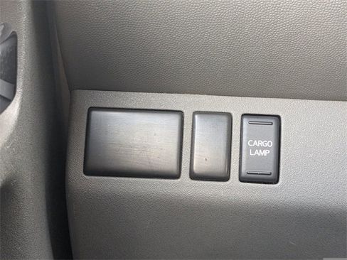 Used 2019 Nissan Frontier S image 26