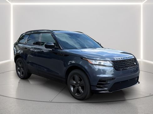 Used 2025 Land Rover Range Rover Velar Dynamic SE AWD/4WD image 7