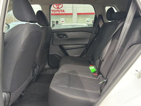 Used 2024 Nissan Rogue S image 13