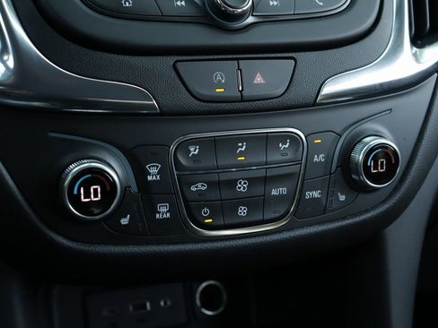 Used 2024 Chevrolet Equinox LT w/ LPO, Floor Liner Package image 15