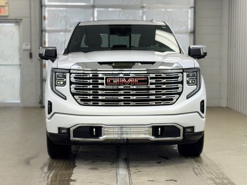 Used 2024 GMC Sierra 1500 Denali w/ Denali Reserve Package image 2