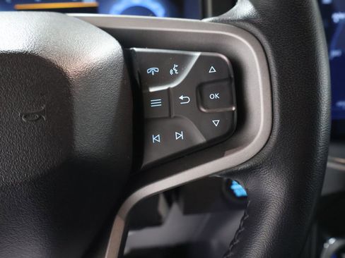 Used 2025 Ford Bronco Big Bend image 38