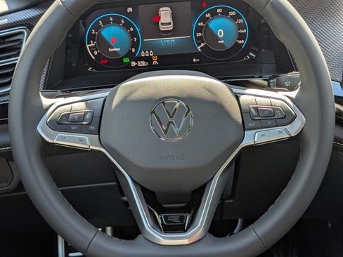New 2026 Volkswagen Atlas Cross Sport SEL R-Line AWD/4WD image 14