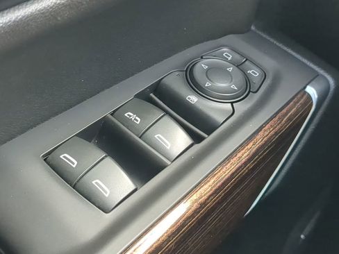 Used 2021 GMC Sierra 1500 Elevation image 30