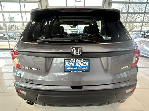 Used 2021 Honda Passport EX-L image 9