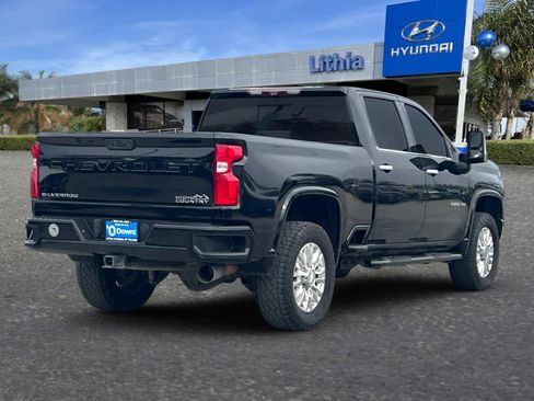 Used 2020 Chevrolet Silverado 2500 High Country w/ Z71 Off-Road Package image 2