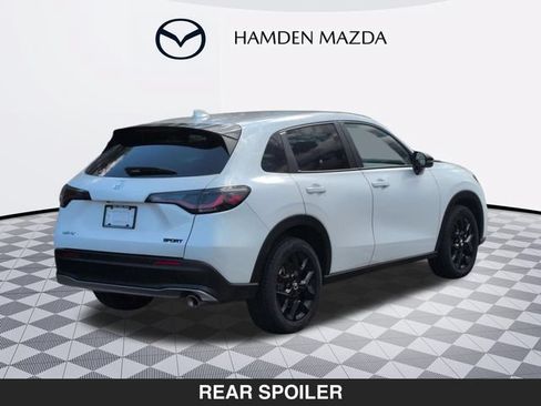 Used 2025 Honda HR-V Sport image 3