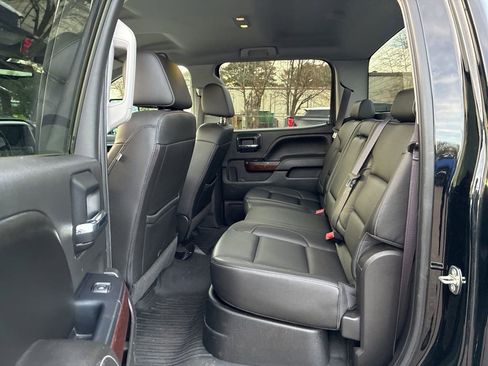 Used 2017 GMC Sierra 1500 SLT w/ SLT Premium Package image 11