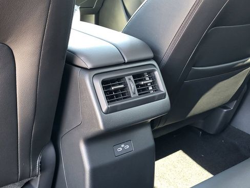 Used 2025 MAZDA CX-50 2.5 Hybrid w/ Weather Package AWD/4WD image 19