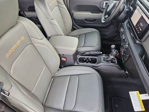 New 2026 Jeep Gladiator Mojave AWD/4WD image 17