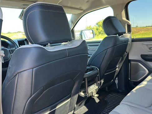 Used 2022 RAM 1500 Limited image 17