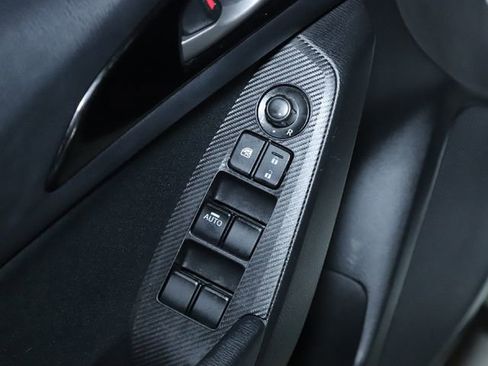 Used 2014 MAZDA MAZDA3 i Sport image 17