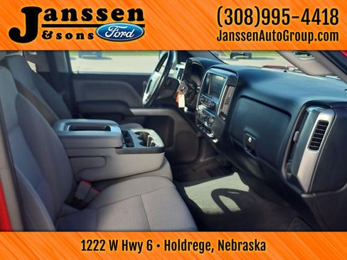 Used 2018 Chevrolet Silverado 1500 LT w/ All Star Edition AWD/4WD image 7