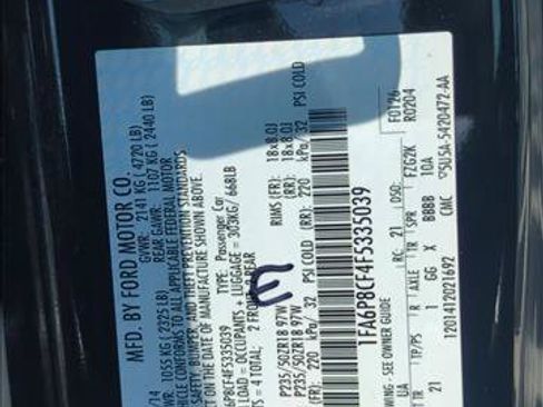 Used 2015 Ford Mustang GT RWD image 26