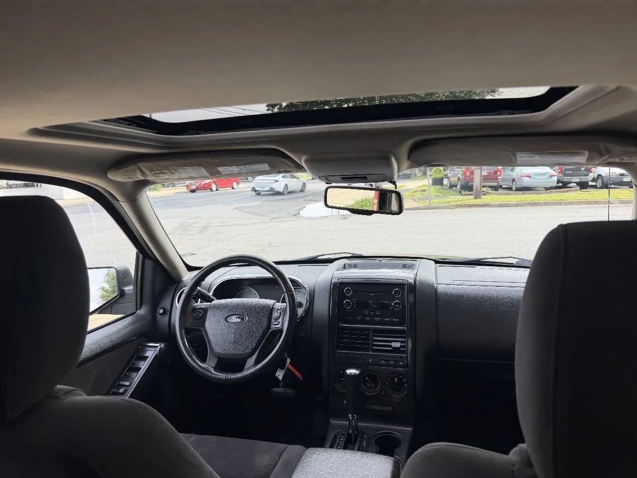 Used 2009 Ford Explorer Sport Trac XLT AWD/4WD image 37