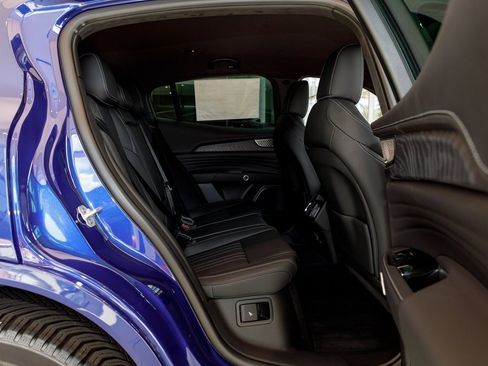 New 2025 Maserati Grecale GT image 34