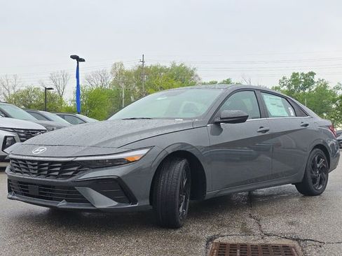 New 2026 Hyundai Elantra SEL Sport Premium FWD image 12