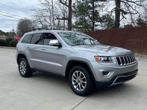 Used 2014 Jeep Grand Cherokee Limited AWD/4WD image 3