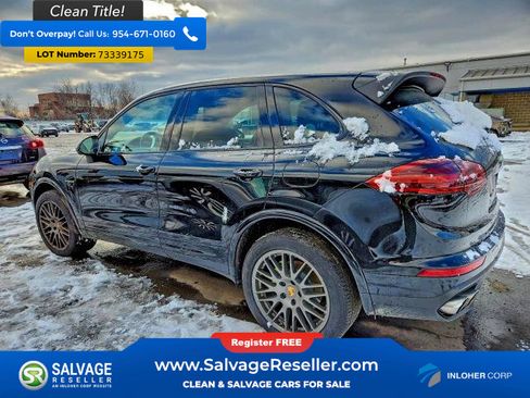 Used 2018 Porsche Cayenne S image 3