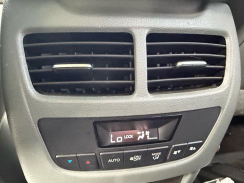 Used 2016 Acura MDX SH-AWD w/ Technology Package image 8