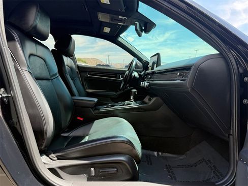 Used 2022 Honda Civic Sport Touring image 29