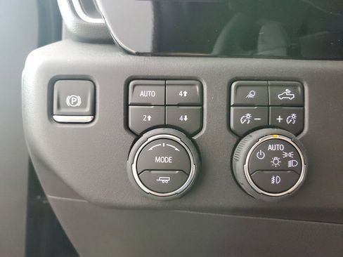 New 2026 Chevrolet Silverado 1500 LT Trail Boss w/ LT Trail Boss Premium Package image 25