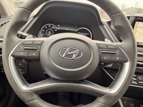 Used 2023 Hyundai Sonata Limited image 19