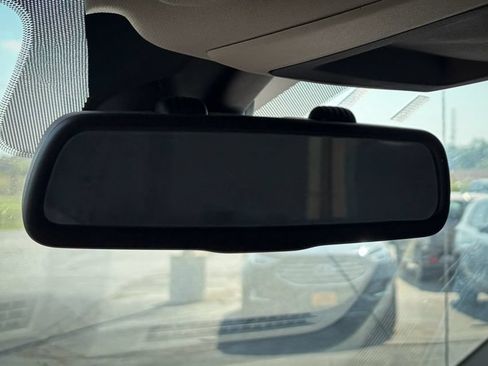 Used 2013 RAM 1500 Express AWD/4WD image 11