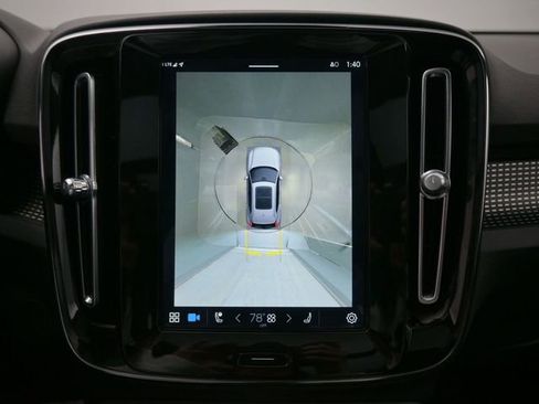 Used 2021 Volvo XC40 P8 Recharge w/ Advanced Package image 20