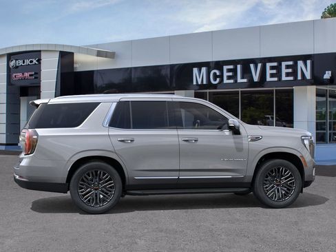 New 2026 GMC Yukon Elevation image 29