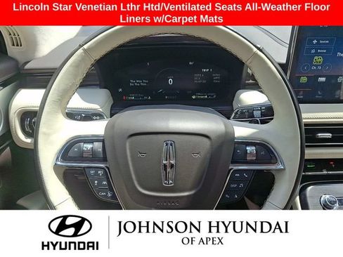 Used 2021 Lincoln Nautilus Black Label w/ Class II Trailer Tow Package AWD/4WD image 19
