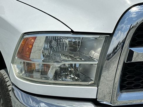 Used 2015 RAM 2500 SLT AWD/4WD image 30