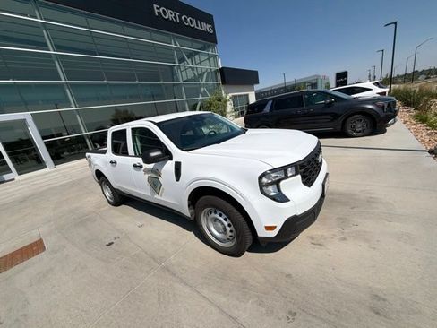 Used 2025 Ford Maverick XL w/ Equipment Group 101A AWD/4WD image 1
