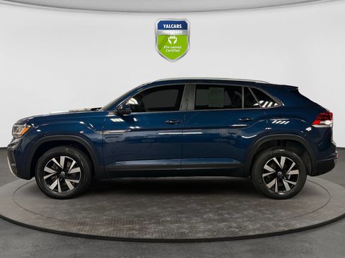 Used 2020 Volkswagen Atlas Cross Sport SE AWD/4WD image 2